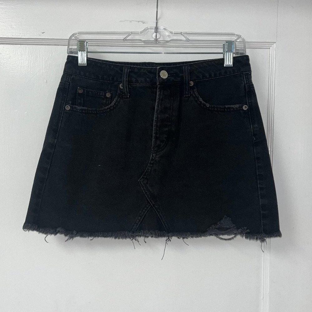 American Eagle Jean Mini Skirt in Black, Size 4